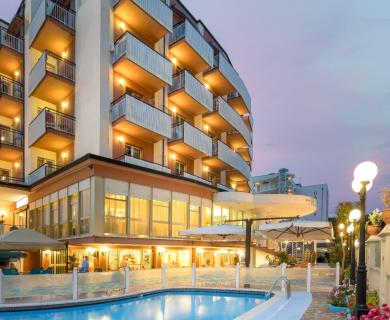 hotelzenith.unionhotels it offerta-week-end-con-ingresso-parco-in-omaggio-in-hotel-a-pinarella-di-cervia 010