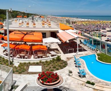 hotelzenith.unionhotels en offer-june-pinarella-di-cervia-at-hotel-zenith-with-swimming-pool 011