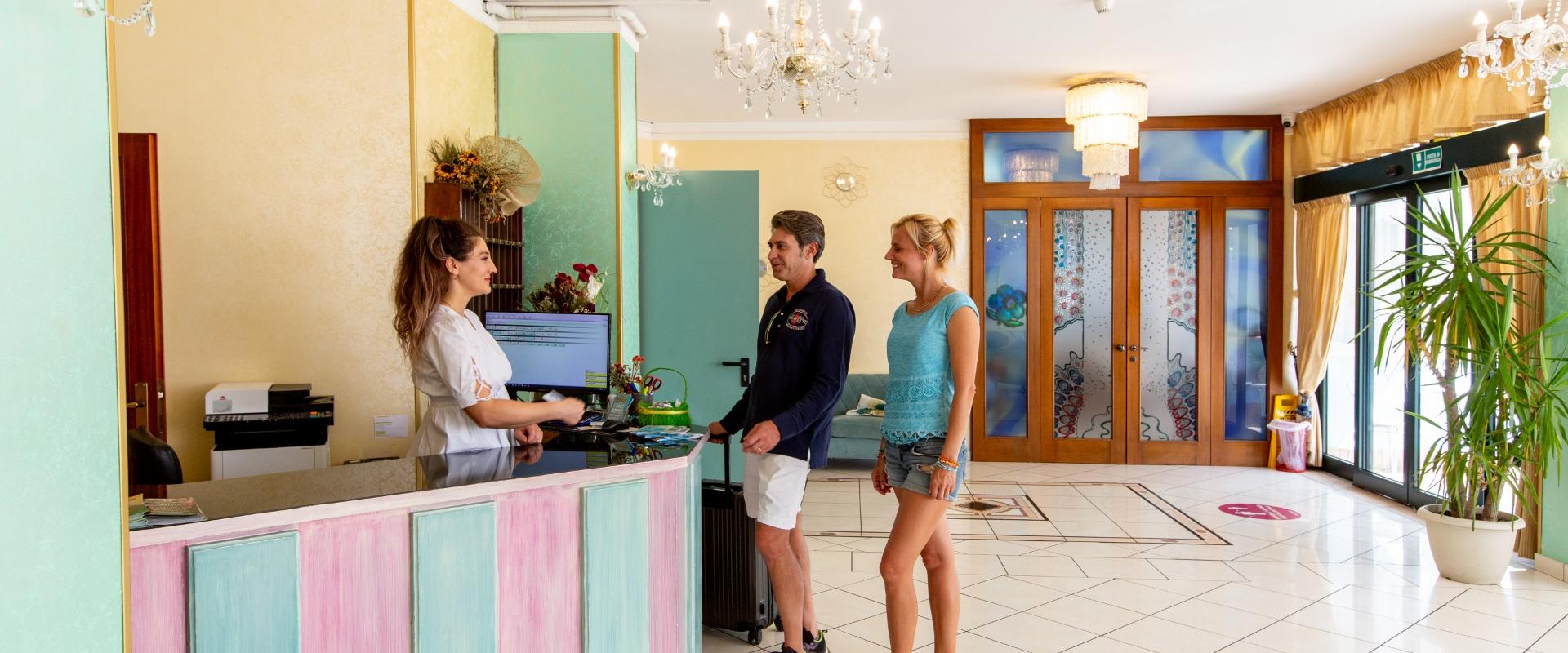 unionhotels en cervia-union-hotels-contact 016